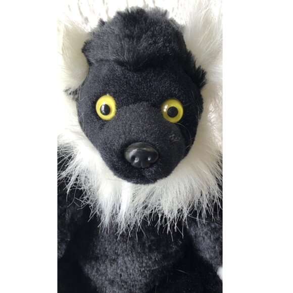 Wild Republic Black & White Ruffed Lemur Stuffed Animal - 8" - Picture 5 of 7
